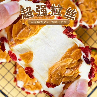 【现货直发】扁桃仁夹心酥拉丝杏仁脆蔓越莓原味抹茶网红零食批发图3