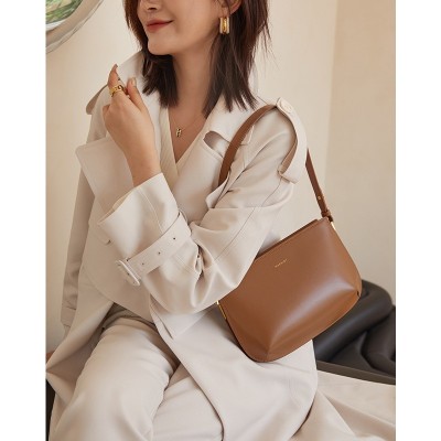 真皮腋下包女2023新款时尚小众单肩包女高级感牛皮女包简约 斜挎包图3