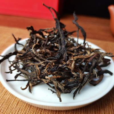 云南古树红茶厂家定制各名山名寨老班章冰岛曼松古树纯料袋装250g图3