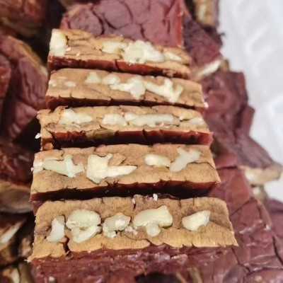 新疆枣仁派批发代发250g 独立真空大枣夹核桃零食红枣夹核桃仁派图2