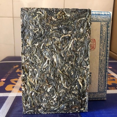 云南普洱茶生茶砖古树茶 250克砖茶临沧冰岛普洱茶里外一口料代发图2