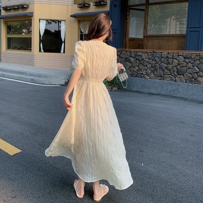 实拍夏季法式气质垂感别致绝美茶歇裙子仙女超仙米白色V领连衣裙图4