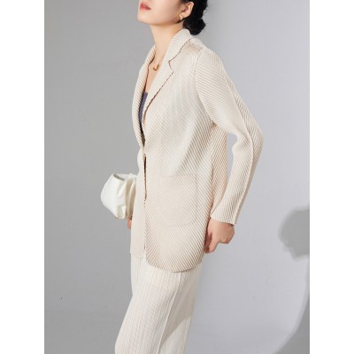 三宅休闲西服上衣女设计感鱼鳞褶皱秋季2023新款西装外套女款高级图3