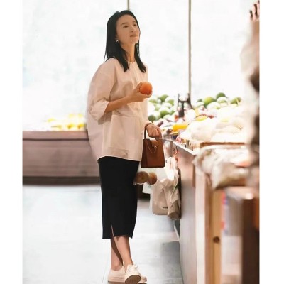 新中式设计2023秋 经典纯手工盘扣 挺括质朴宽松廓形上衣白色衬衫图3