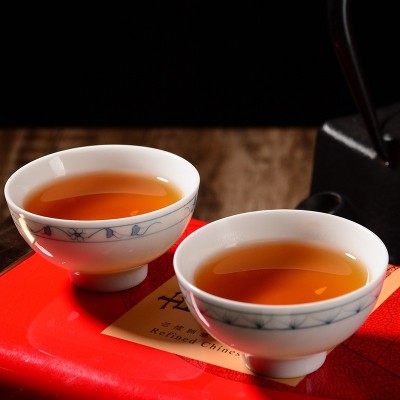 云南滇红茶叶功夫红茶大树茶浓香型散装礼盒装罐装新茶共两盒手提