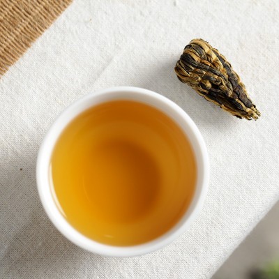 凤庆滇红茶宝塔 头春 蜜香金丝一芽一叶松针500g一手批发源头厂家图4
