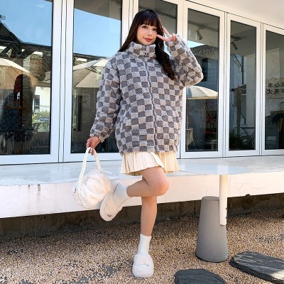 棋盘格羊盖毛棉服外套女2023冬季宽松百搭高级感情侣加厚保暖棉衣图4