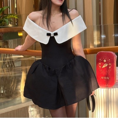 现货春季法式一字l领抹胸小黑裙女小众蝴蝶结气质拼接蓬蓬连衣裙图2