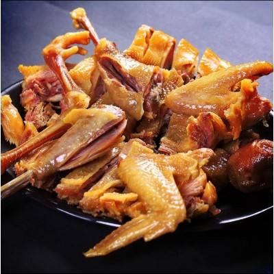 厂家批发湖北荆门风干鸡腊鸡带翅爪老母鸡700G真空包装一件代发图4
