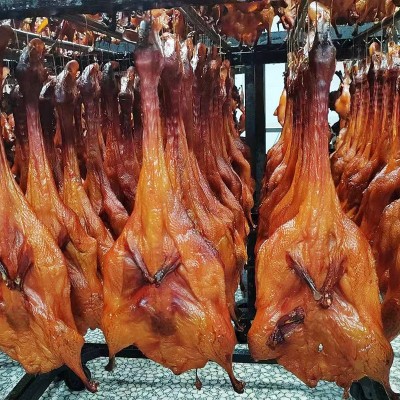 腊鸭子正宗湖南柴火烟熏农家散养成年鸭湘菜饭店批发约650g一只图4