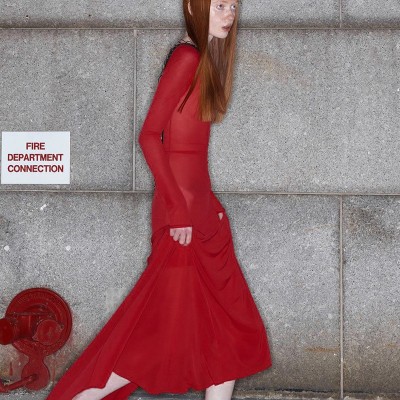 欧美风时尚新款春季女装性感网纱露背绑带长袖超长款连衣裙女代发图2