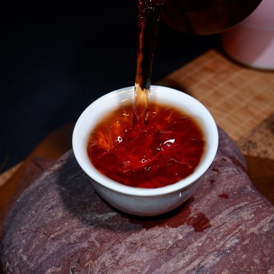 云南茶树王茶厂批发 熟茶茶饼 班章普洱357g普洱茶饼茶叶 普洱茶图2