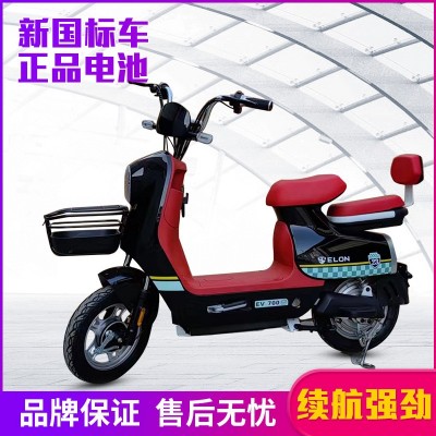 电动车电瓶车脚踩电动自行车豪华踏板车男女同款滑板车图3