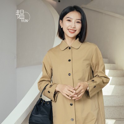 YUN韫春季时尚风衣女中长款2024新款大码休闲妈妈款春装气质外套图4