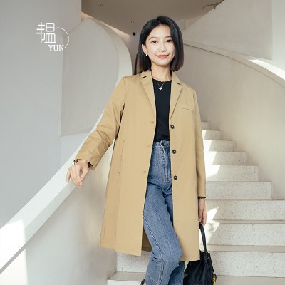 YUN韫衬衫女中长款风衣慵懒风2024新款港风开衫爆款方格衬衣外套图4