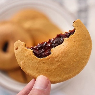 红糖肚脐饼广东潮汕特产肚脐酥潮州小吃零食糕点肚脐红糖饼批发图2