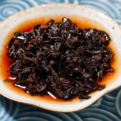 云南普洱茶源头厂家批发送礼定制紧压迷你小沱茶古树普洱 熟茶龙珠图4