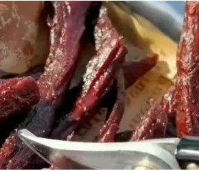 你喜欢吃牛肉干吗？#牛肉干#风干牛肉干#美食