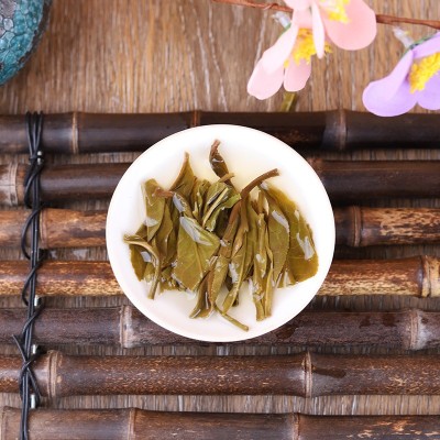 云南临沧20年冰岛五寨357g地界头春老树紧压饼茶饼普洱茶现货批发图4