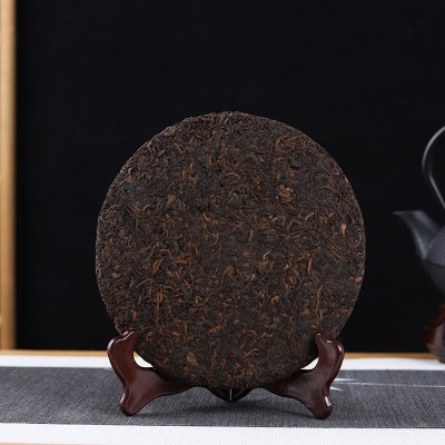 厂家批发老树乔木云南勐海古树普洱饼茶357g七子饼熟普紧压熟茶图2