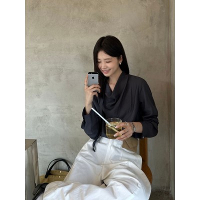 高级感通勤天丝荡领长袖衬衫女秋季新款亲肤百搭简约宽松套 头上衣图3