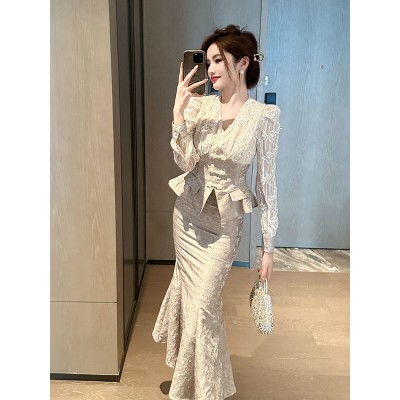 时尚套装2025秋装新款V领荷叶边蕾丝上衣高腰包臀裙两件套女11208